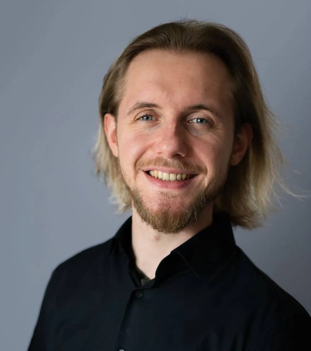 Björn Grossert, IT-Dienstleistungen