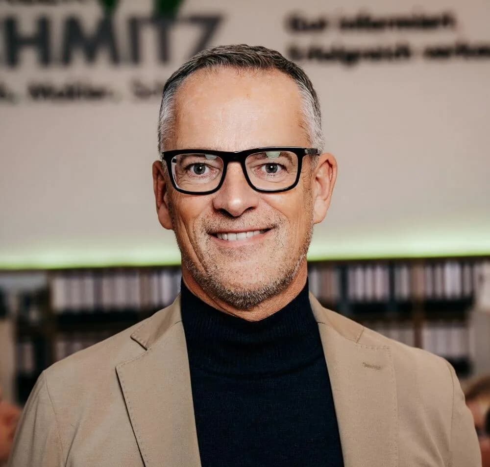 Frank Schmitz, Immobilienmakler