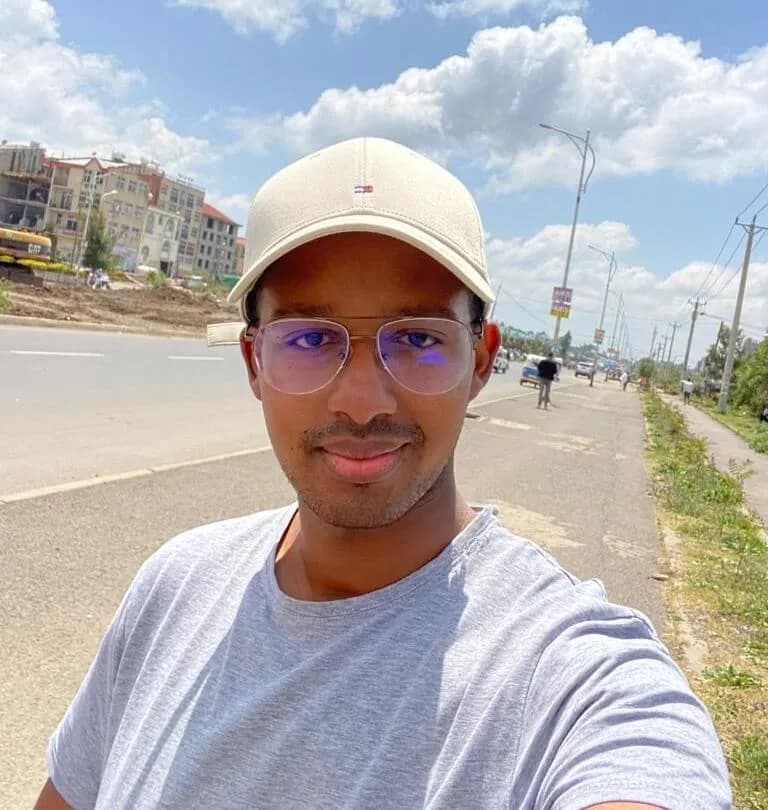 Ibrahim Omar, Werbetechnik
