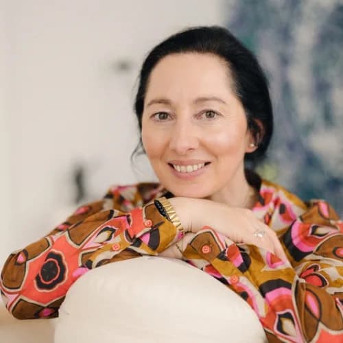 Jessica Devani Buchner, Yoga, Coaching, Hypnotherapie, Mentoring, Ayurveda, Human Design, Wing Wave, Schlafcoaching