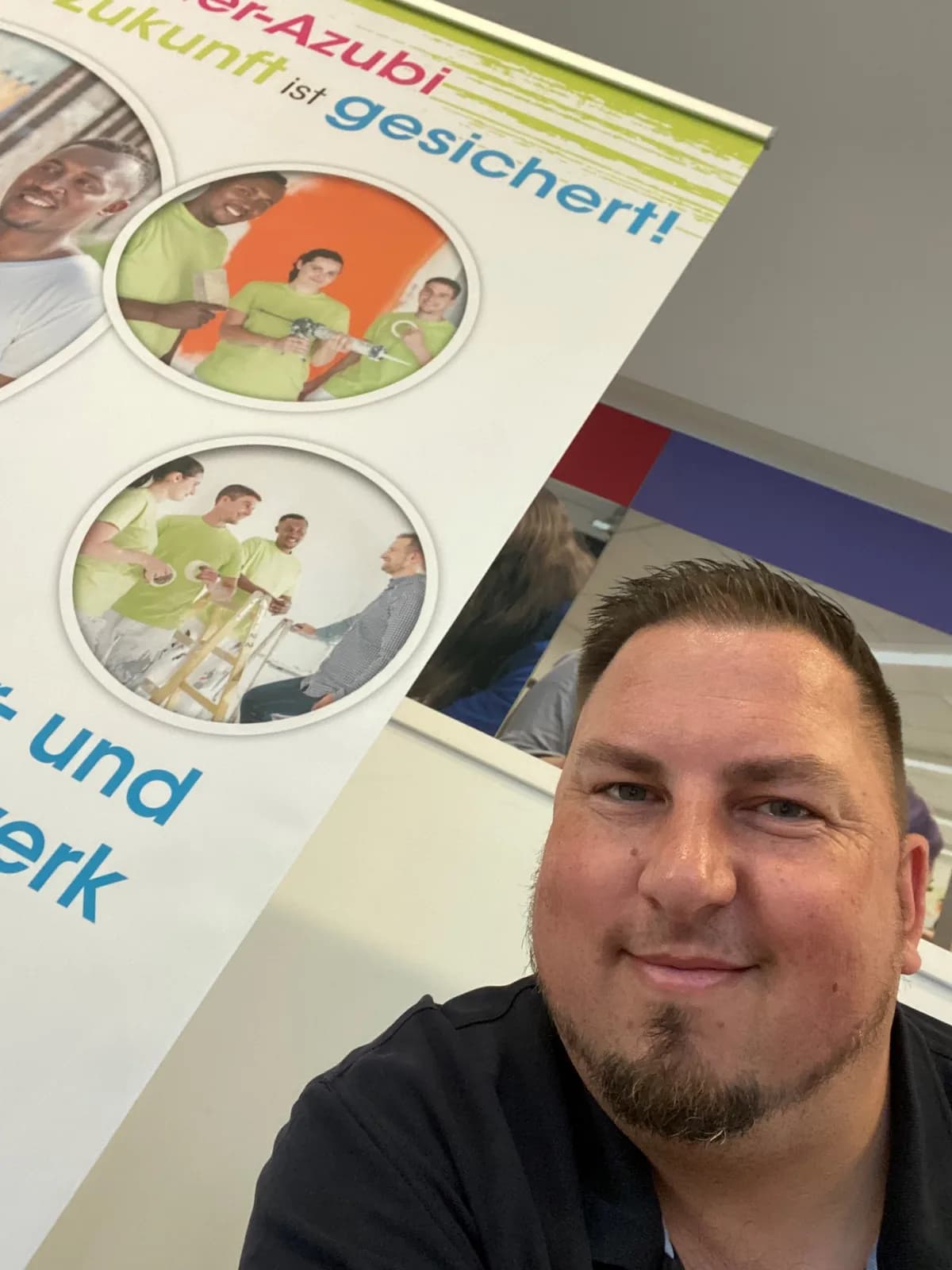 Porträt von Tim Maaßen, Malermeister, Lackiermeister aus Mönchengladbach